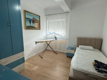 Qera , Apartament 2+1, Rruga Kongresi i Manastirit , Tirane. AREA63505