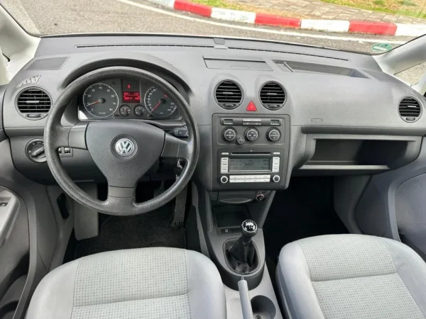 Tirane, shes makine VOLKSWAGEN CADDY 1.4 Benzin+Gaz, gri metalizato manuale Klima 180.000 km