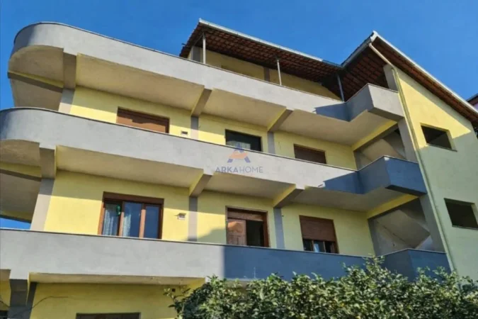 Tirane, shitet shtepi 3 Katshe Kati 3, 650 m² 600.000 € 