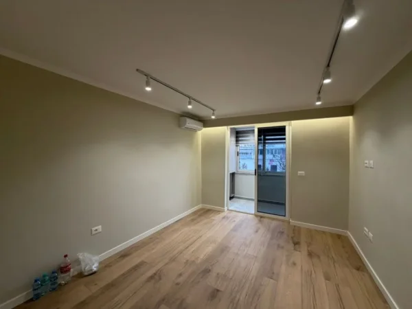 Tirane, shitet apartament 1+1 Kati 5, 45 m² 125.000 € 
