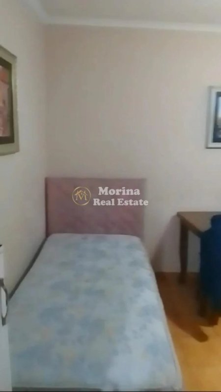 Tirane, jepet me qera garsonier Kati 5, 40 m² 350 € (Shkolla e Bashkuar)