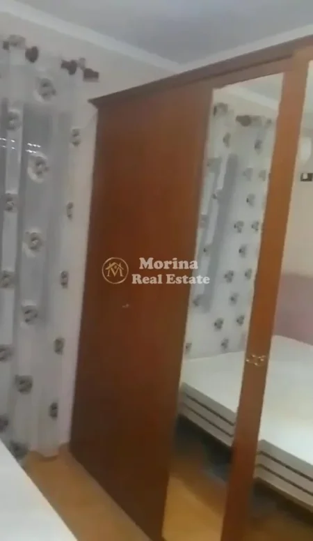 Tirane, jepet me qera garsonier Kati 5, 40 m² 350 € (Shkolla e Bashkuar)