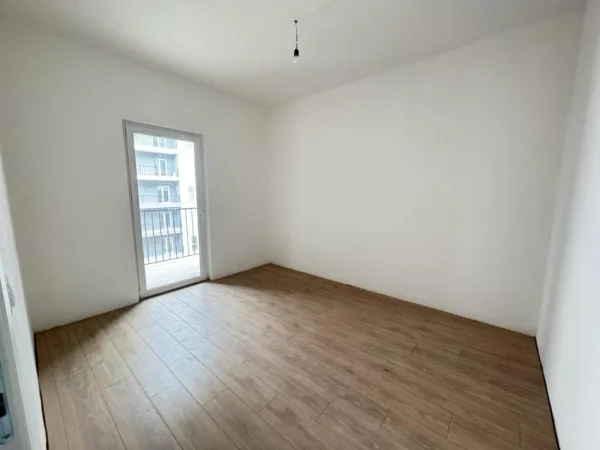 Tirane, shitet 1+1 Kati 3, 60 m² 105.000 € 