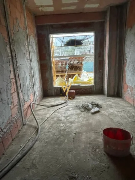 Tirane, shitet apartament 1+1+Ballkon Kati 0, 65 m² 75.000 € (PASKUQAN)