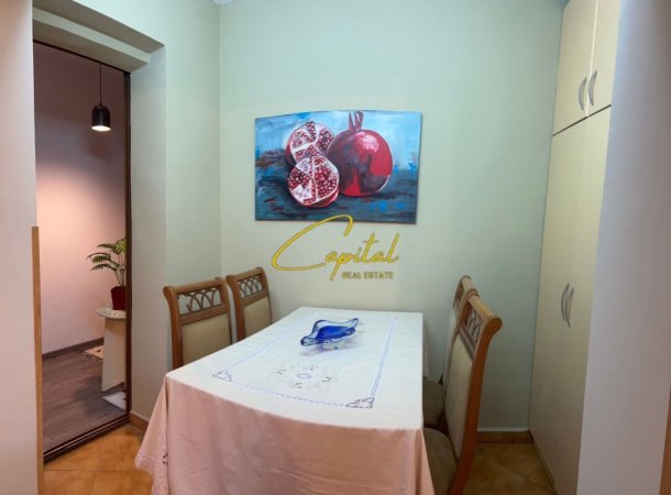 Tirane, jepet me qera apartament 2+1 Kati 3, 90 m² 600 € (21 DHJETORI)