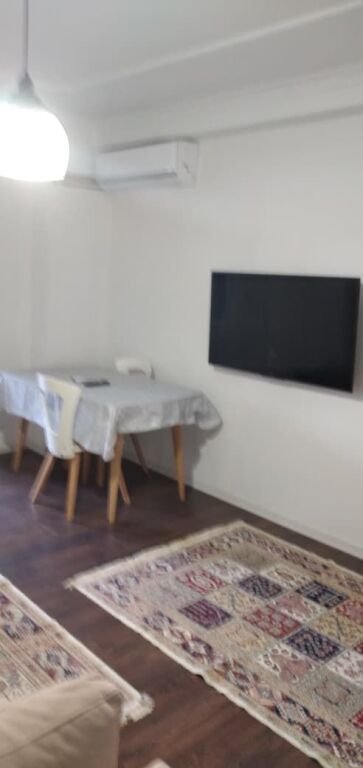 Tirane, jepet me qera apartament 2+1 Kati 2, 100 m² 600 € (Don Bosko prane Hotel Euro)