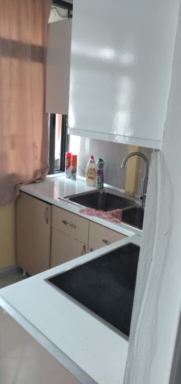 Tirane, jepet me qera apartament 2+1 Kati 2, 100 m² 600 € (Don Bosko prane Hotel Euro)
