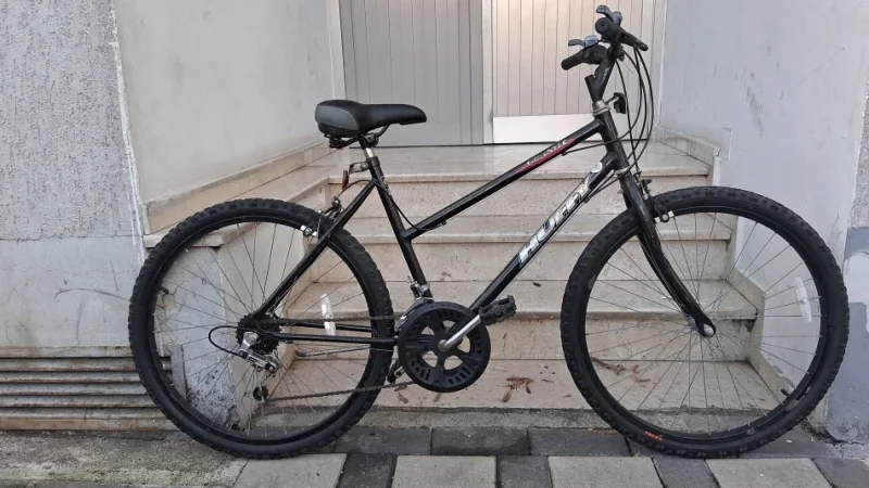 Tirane, okazion biciklete OKAZION️HUFFY️26inch️️️ gri e erret 95 €
