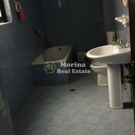 Tirane, jepet me qera apartament 1+1 Kati 9, 90 m² 800 € (Blloku)