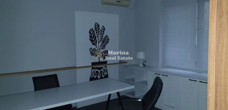 Tirane, jepet me qera apartament 1+1 Kati 9, 90 m² 800 € (Blloku)