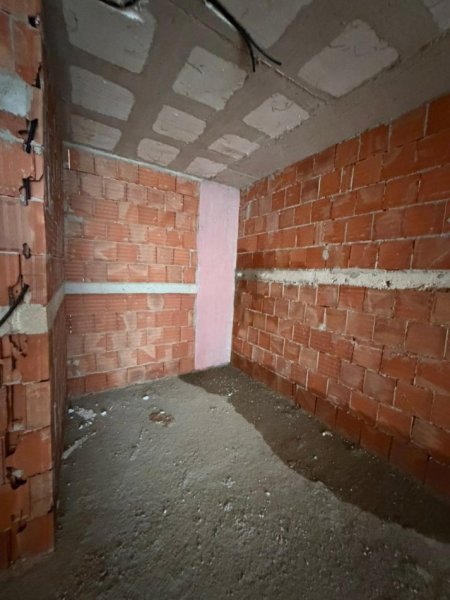 Tirane, shitet apartament 2+1 Kati 4, 140 m² 181.730 € (Fusha e Aviacionit)