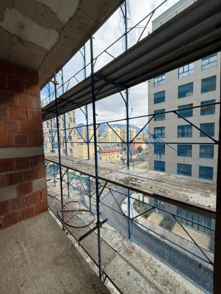 Tirane, shitet apartament 2+1 Kati 4, 140 m² 181.730 € (Fusha e Aviacionit)