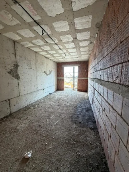 Tirane, shitet apartament 2+1 Kati 4, 140 m² 181.730 € (Fusha e Aviacionit)