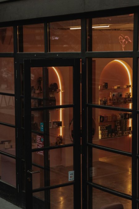 Tirane, jepet me qera dyqan Kati 0, 40 m² 2.800 € (21 dhjetori)