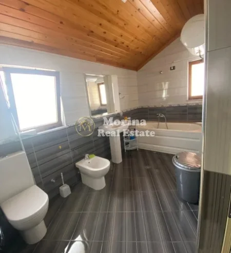 Tirane, jepet me qera apartament 1+1 Kati 3, 120 m² 400 € (Fresku)