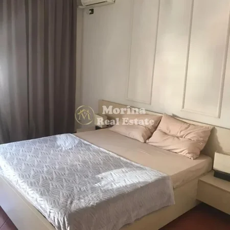 Shqiperi, jepet me qera apartament 1+1 Kati 7, 95 m² 800 € (Blloku)