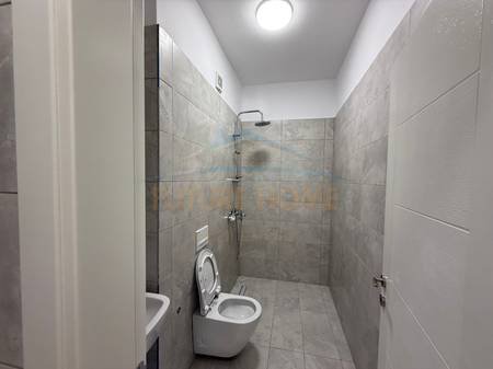 Tirane, shitet apartament 2+1 Kati 5, 120 m² 185.000 € (Rr Jordan Misja)