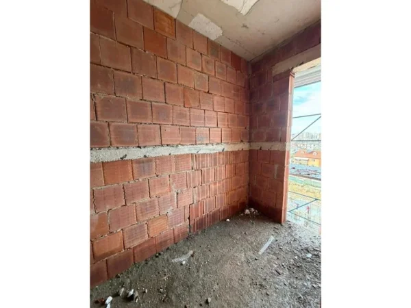 Tirane, shitet apartament 2+1+Ballkon Kati 4, 140 m² 188.730 € (Fusha e Aviacionit , Tiranë)