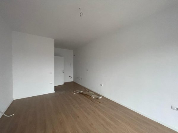 Tirane, shitet apartament 1+1 Kati 3, 64 m² 85.000 € (Paskuqan)