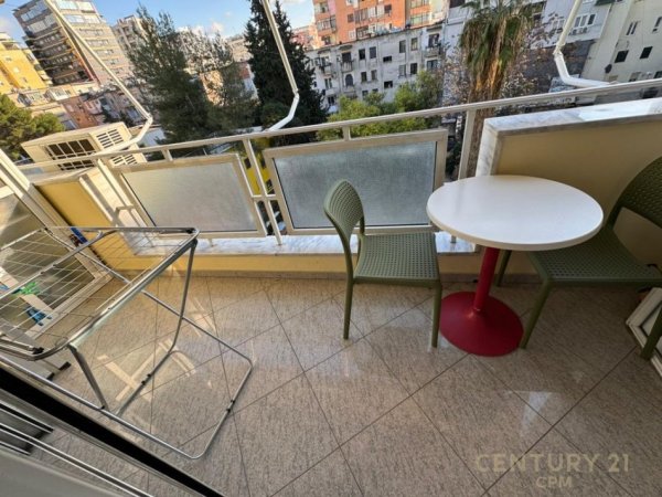Tirane, shitet apartament 2+1 Kati 4, 136 m² 650.000 € (Blloku smart132326)