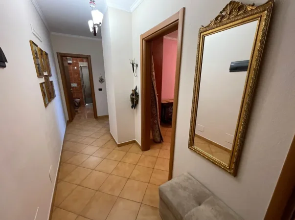 Tirane, jepet me qera apartament 2+1+Ballkon Kati 7, 100 m² 1.000 € (Stadiumi Air Albania)