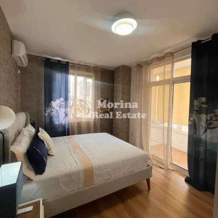 Tirane, jepet me qera apartament 1+1+Ballkon Kati 4, 77 m² 800 € (Mozaiku, Qender)