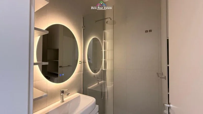 Tirane, jepet me qera apartament 1+1 Kati 9, 65 m² 570 € (Rruga Pasho Hysa)