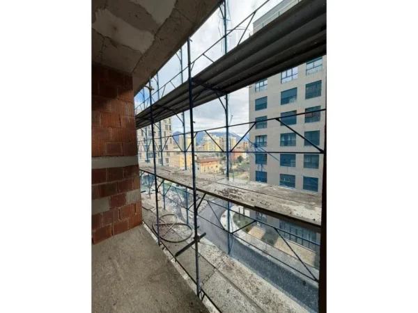 Tirane, shes apartament 2+1 Kati 4, 140 m² 188.730 € (Fusha aviacionit)