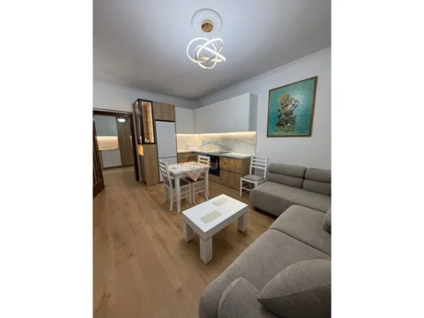 Tirane, jepet me qera apartament 2+1 Kati 6, 75 m² 600 € (Kongresi Manastirit)
