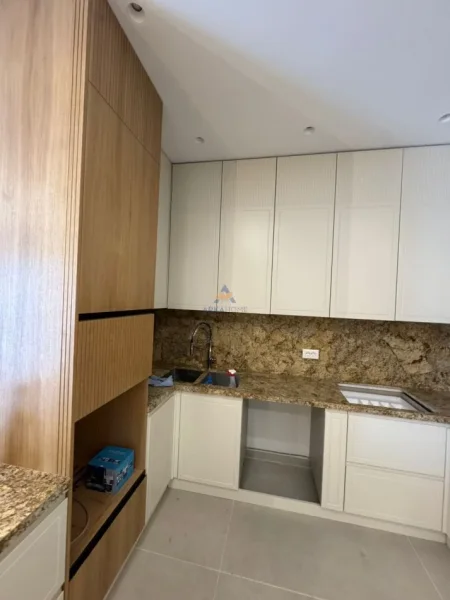 Durres, shitet Vile 2 Katshe Kati 2, 650 m² 420.000 € (GJIRI LALZIT)