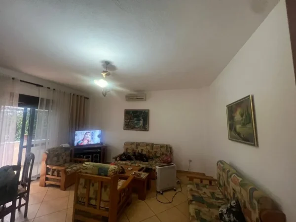 Tirane, shitet apartament 2+1+Ballkon Kati 1, 104 m² 170.000 € (Selite)