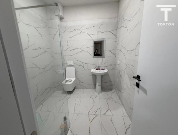 Tirane, shitet apartament 2+1+Ballkon Kati 1, 125 m² 150.000 € (Unaza Madhes)