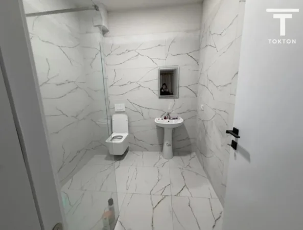 Tirane, shitet apartament 2+1+Ballkon Kati 1, 125 m² 150.000 € (Unaza Madhes)