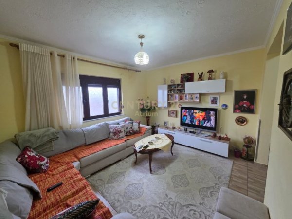 Tirane, shitet apartament 2+1 Kati 5, 81 m² 120.000 € (Oxhaku Atrium132266)