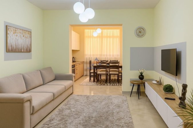 Tirane, jepet me qera apartament 2+1+Ballkon Kati 2, 70 m² 665 € 