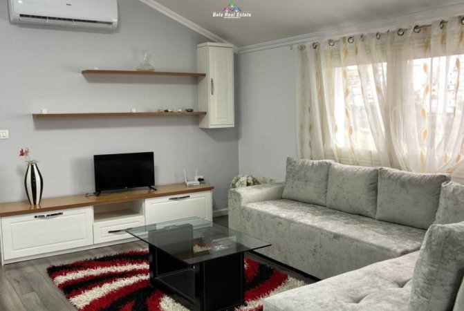 Tirane, jepet me qera Vile 2+1 Kati 2, 70 m² 520 € (Qytet Studenti)