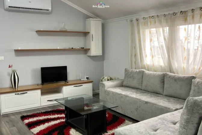 Tirane, jepet me qera Vile 2+1 Kati 2, 70 m² 520 € (Qytet Studenti)