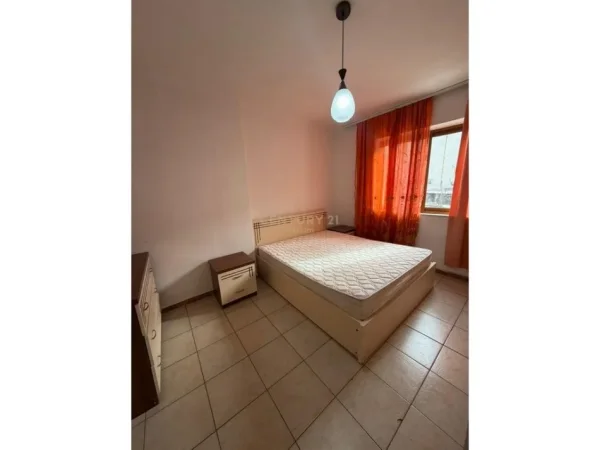 Tirane, shitet apartament 1+1 Kati 3, 57 m² 120.000 € 