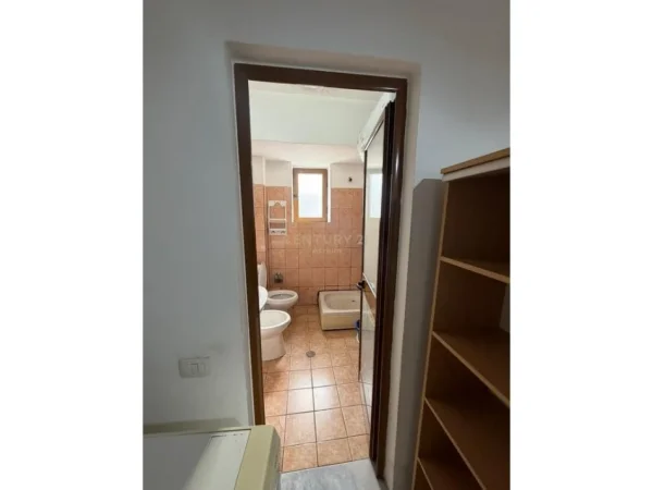 Tirane, shitet apartament 1+1 Kati 3, 57 m² 120.000 € 