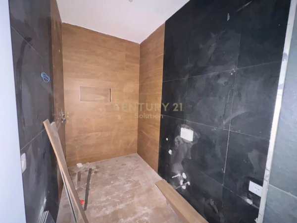 Tirane, shitet apartament 1+1 Kati 3, 60 m² 105.000 € (Casa Italia Sol132267)