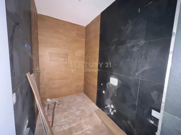 Tirane, shitet apartament 1+1 Kati 3, 60 m² 105.000 € 