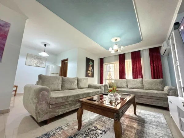 Tirane, shitet 2+1 , 129 m² 257.000 € (vasil shanto)