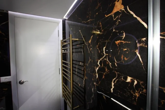 Tirane, jap me qera apartament 1+1 Kati 0, 66 m² 650 € (Mbrapa Vodafone 21 Dhjetori)