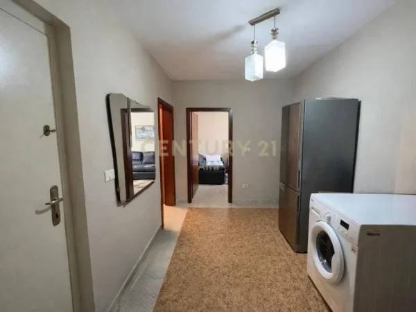 Tirane, shitet apartament Kati 3, 79 m² 145.000 € 