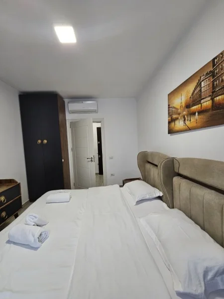 Tirane, jepet me qera apartament Kati 5, 70 m² 500 € (5 maj)