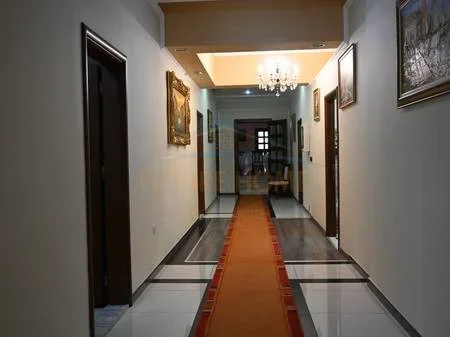 Qera, Resort, Mullet , 1.800 m² (Mullet)