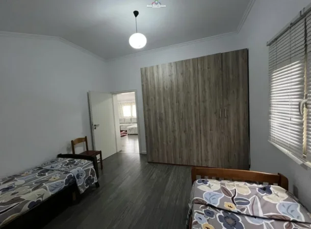 Tirane, jepet me qera Vile 2+1 Kati 2, 70 m² 520 € (Rruga Pjeter Budi)