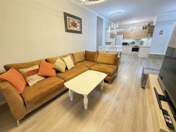 Tirane, jepet me qera apartament 2+1 Kati 11, 82 m² 1.200 € (Rruga Sami Frasheri)