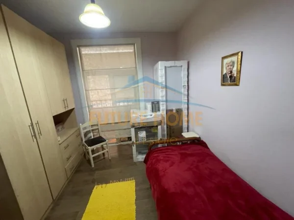 Tirane, shitet apartament 2+1+Aneks+Ballkon Kati 6, 93 m² 230.000 € (RRUGA VACE ZELA PRANE REPORT TV)