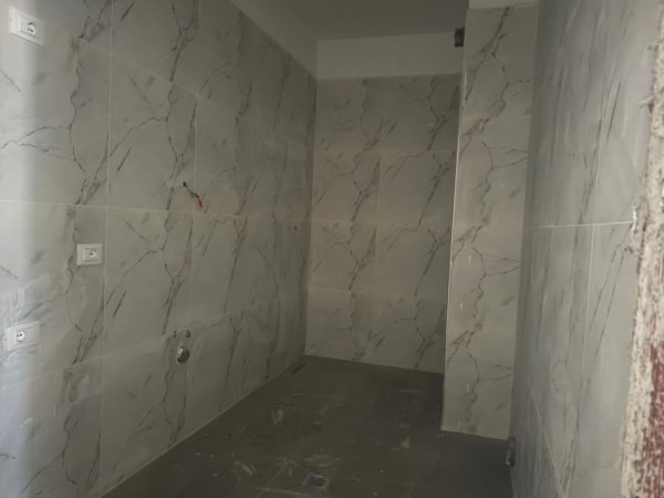 shitet apartament , 110 m² 199.000 € (XHAMLLIK)